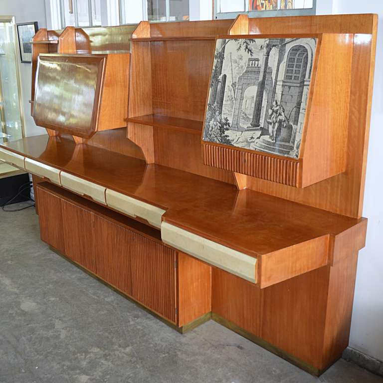 Italian Mid Century Wall Unit with Bar  by Vittorio Dassi