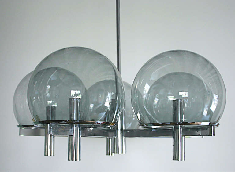 Mid-Century Modern Five Arm Chrome Chandelier with Smoked Glass Globes by Gaetano Sciolari For Sale