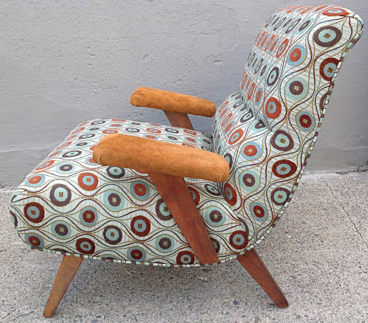 Mid-Century Modern 1940s Scoop Lounge Chair and Ottoman For Sale