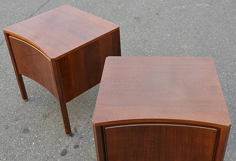 Pair of Walnut End Tables by Edmond Spence In Excellent Condition In Hudson, NY