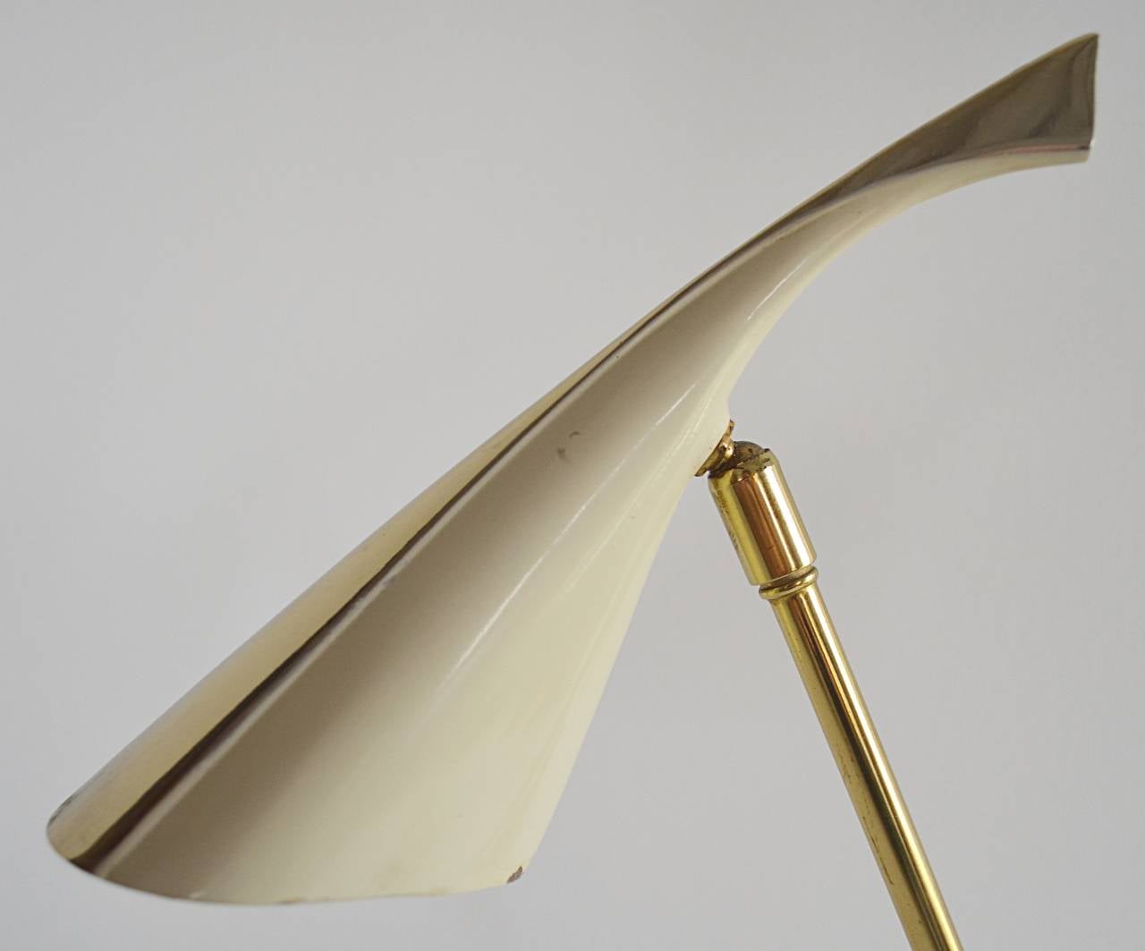 Mid-Century Modern Versatile Laurel Petite Lamp