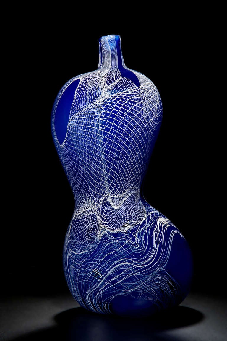 Vidar Koksvik is one of Norway’s leading lights in contemporary studio glass.  Koksvik is master of an amazing array of traditional glass techniques from Scandinavian though to Italian and his motivation is to produce pieces of stunning beauty. This