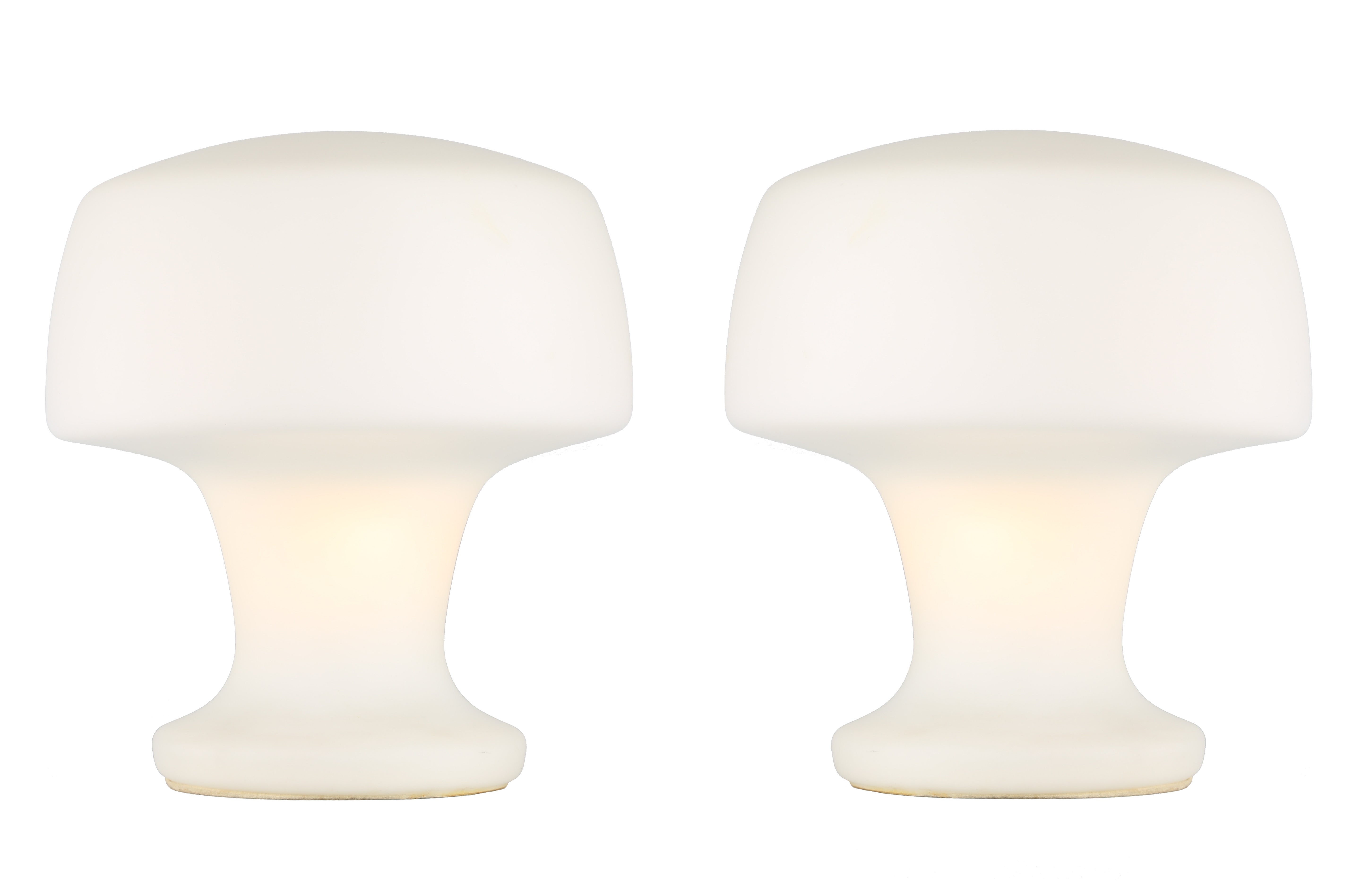 Pair of Mushroom-Shaped, Frosted-Glass Table Lamps by Laurel, Circa 1960s