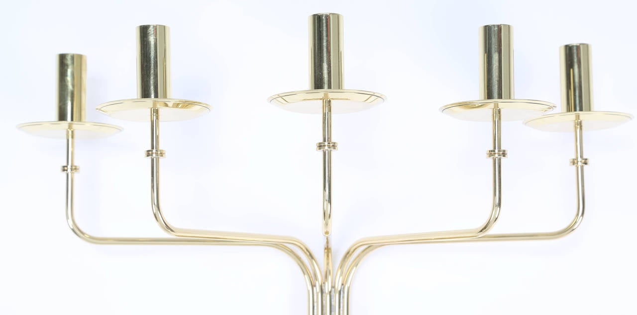 Mid-20th Century Pair of 1950s Tommi Parzinger Brass Wall Candelabras For Sale