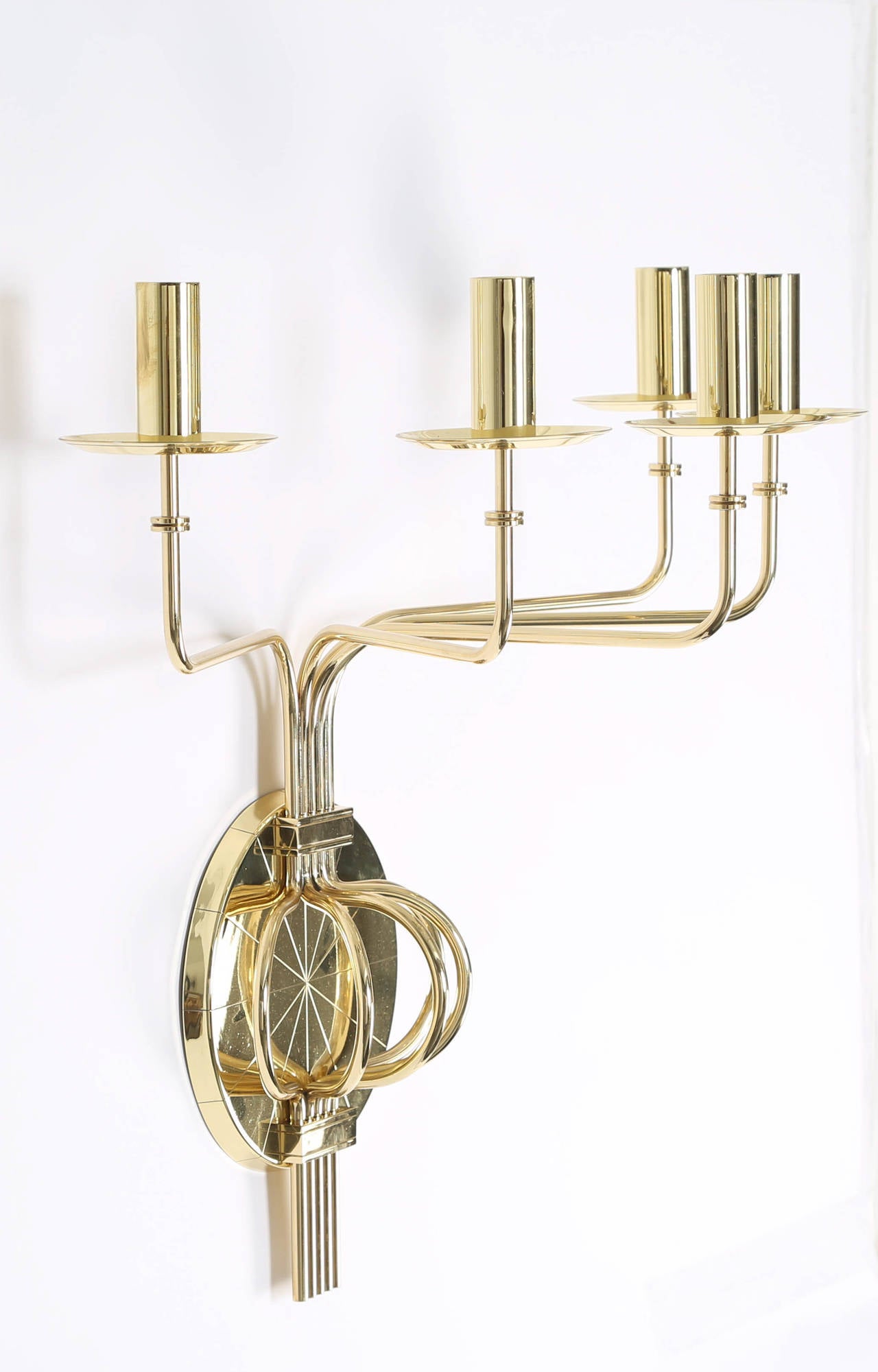Pair of 1950s Tommi Parzinger Brass Wall Candelabras In Good Condition For Sale In Brooklyn, NY
