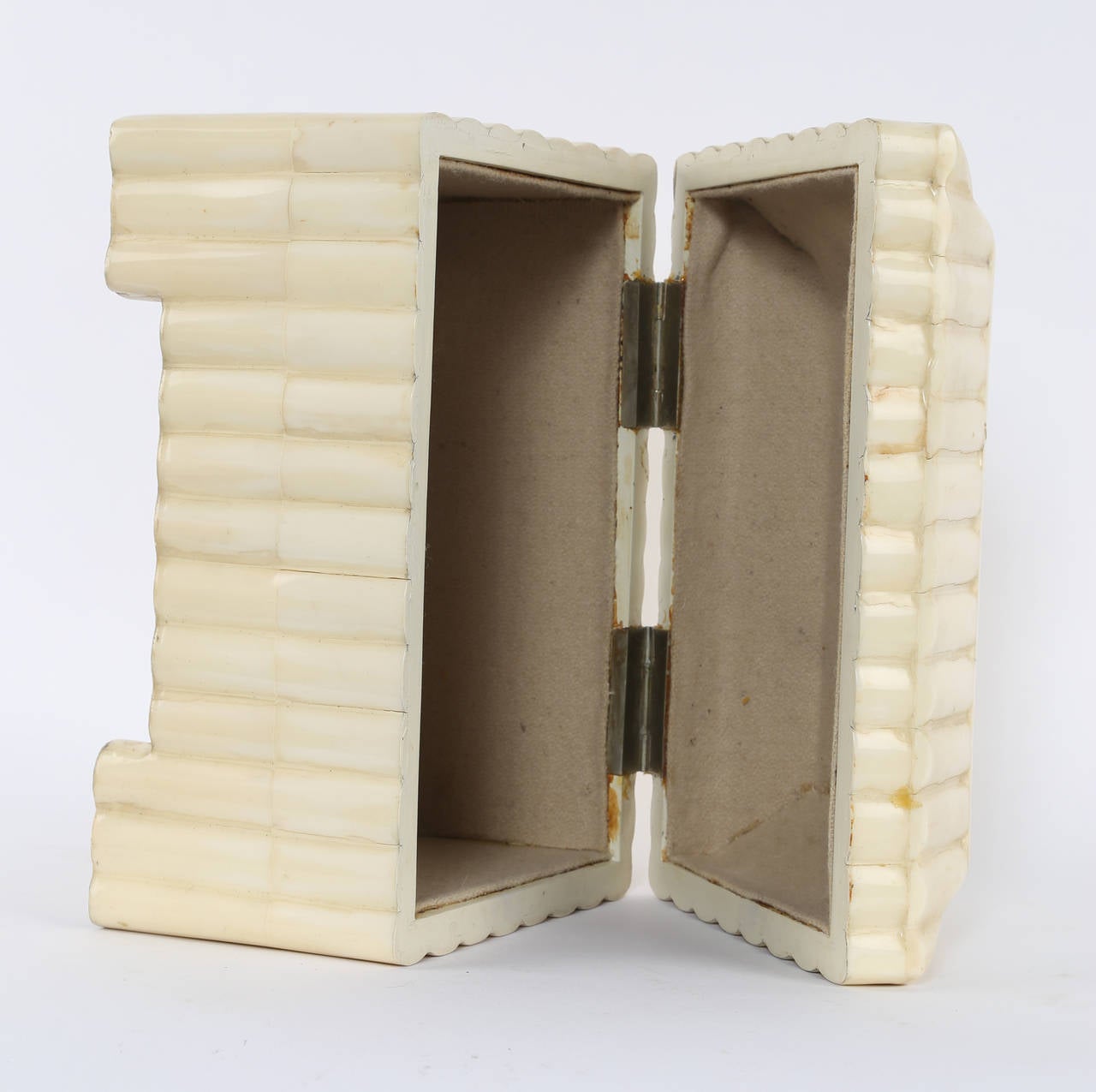 1980s Tessellated-Bone Box by Enrique Garces For Sale 3