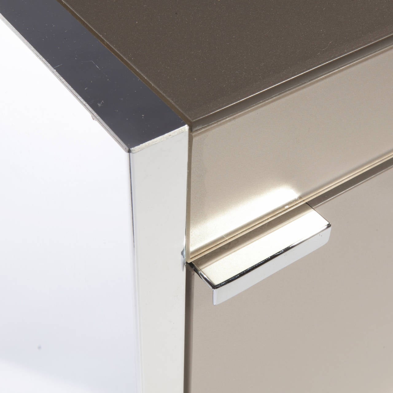 Pair of Ello Mirrored Nightstands