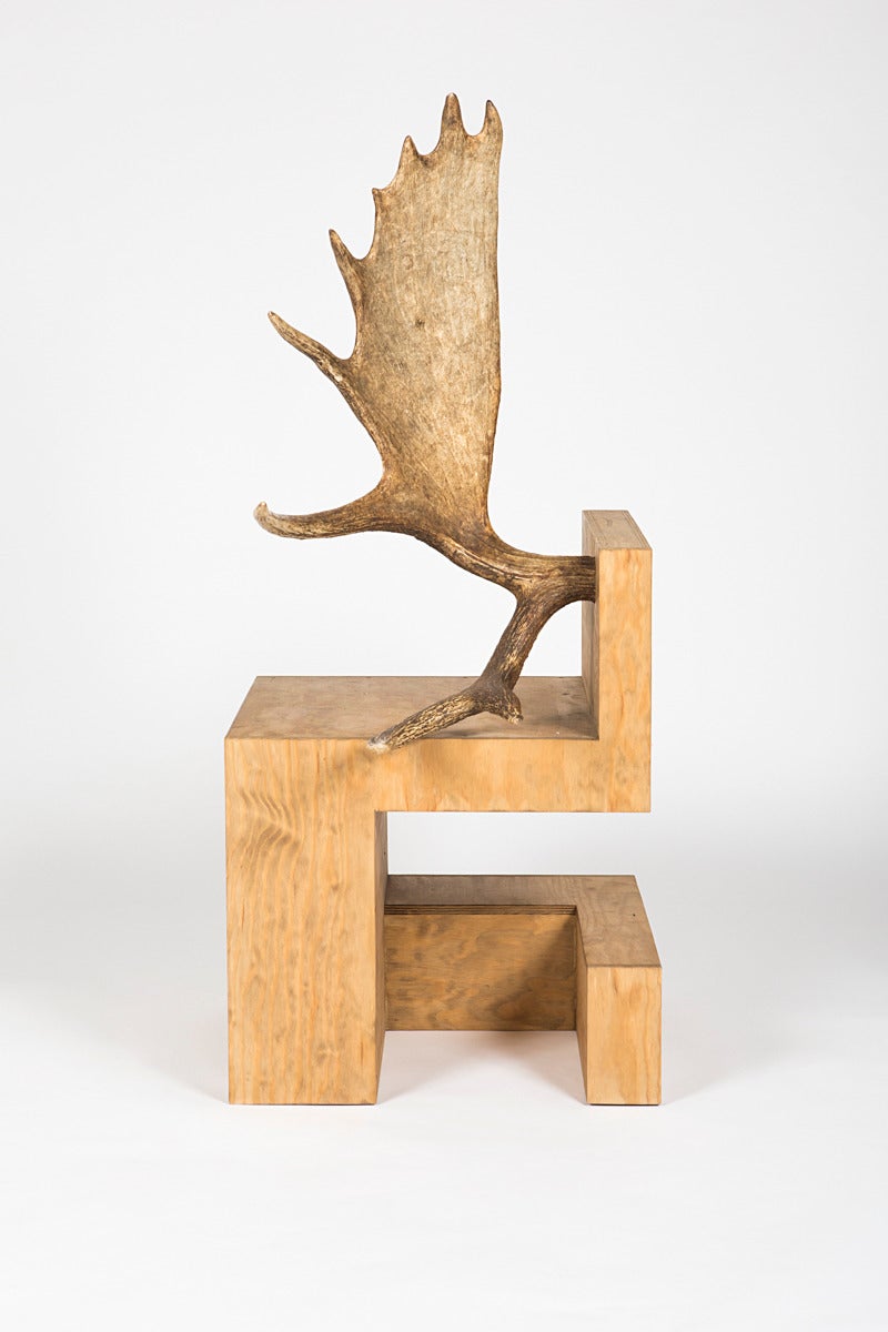 Natural plywood and moose antler.
Dimensions: 47.85 x 26 x 32.6 inches.
(121.5 x 66 x 83 cm).
Edition of 20.