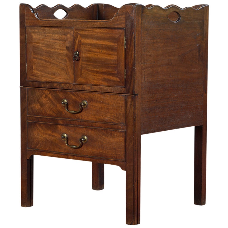 Mahogany Tray Topped Bedside Commode circa 1760 For Sale