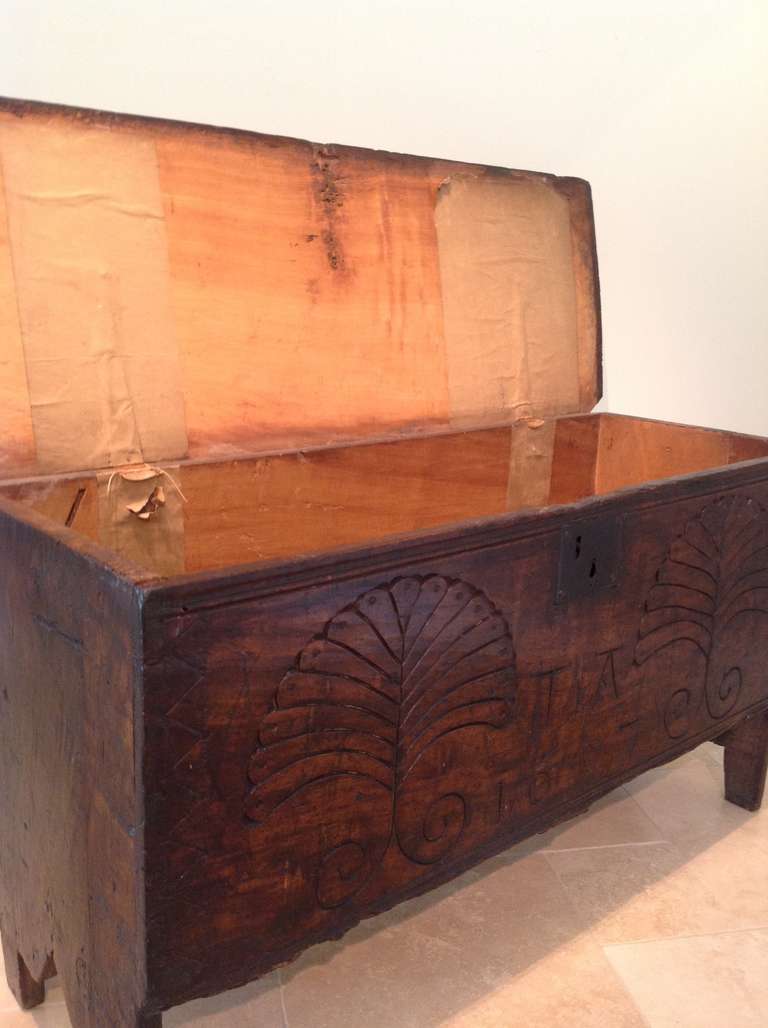 Late 17th Century Elm Coffer or Blanket Box, Initialed and Dated 1697 3