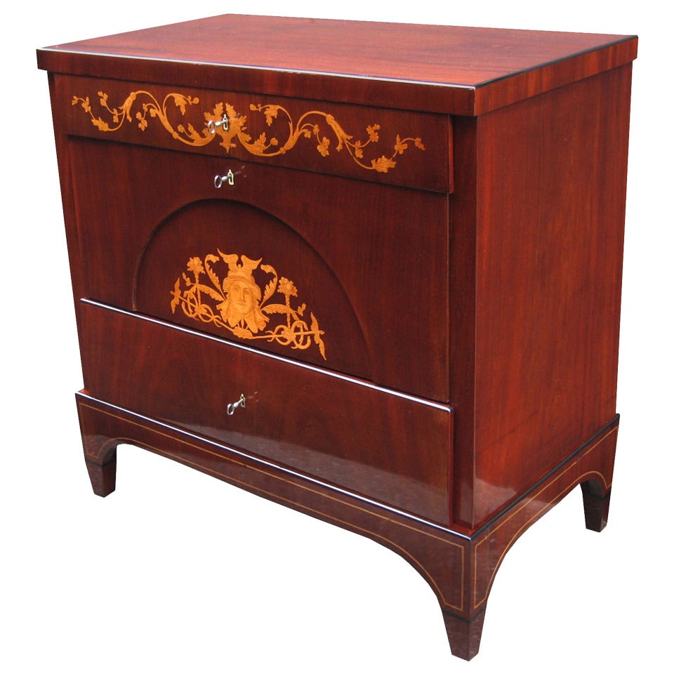 Fine Neoclassical Chest of Three Drawers For Sale