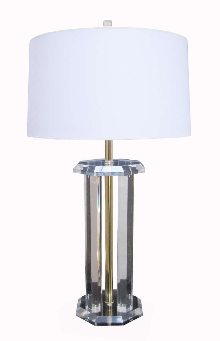 A modernist Lucite octagonal table lamp, of a stylized tempietto form.