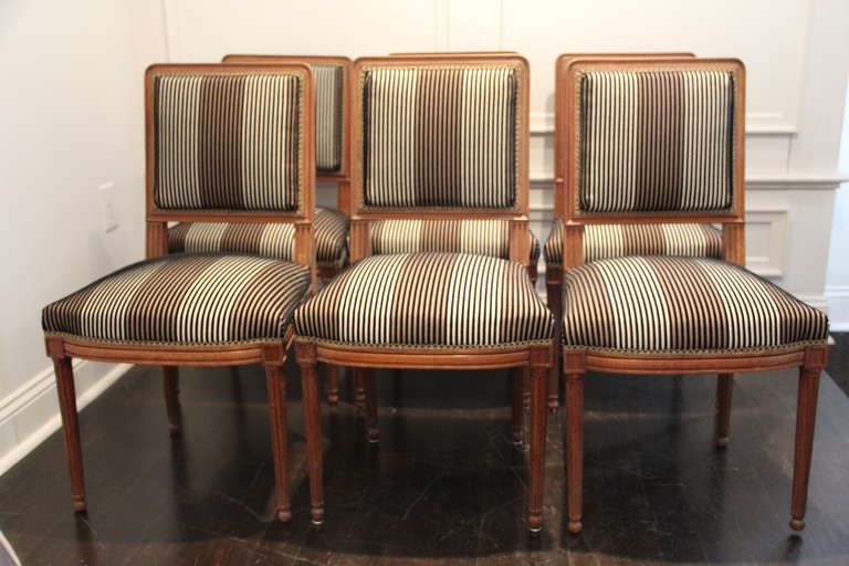 Mid-20th Century Set of Six French Louis XVI Dining Chairs For Sale