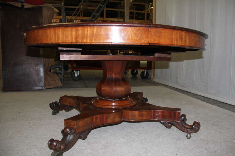 Extendable Mahogany Pedestal Dining Table For Sale 5