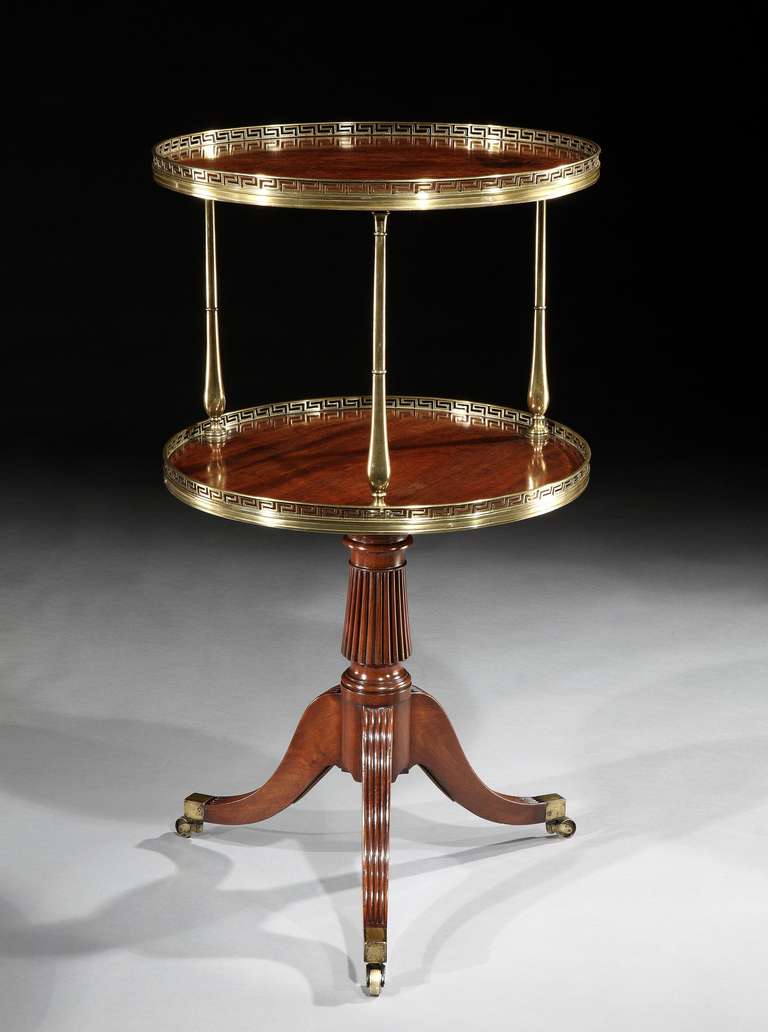 A Pair Of Regency Mahogany Dumb Waiters Attributed To Gillows (4452231) In Excellent Condition For Sale In London, GB