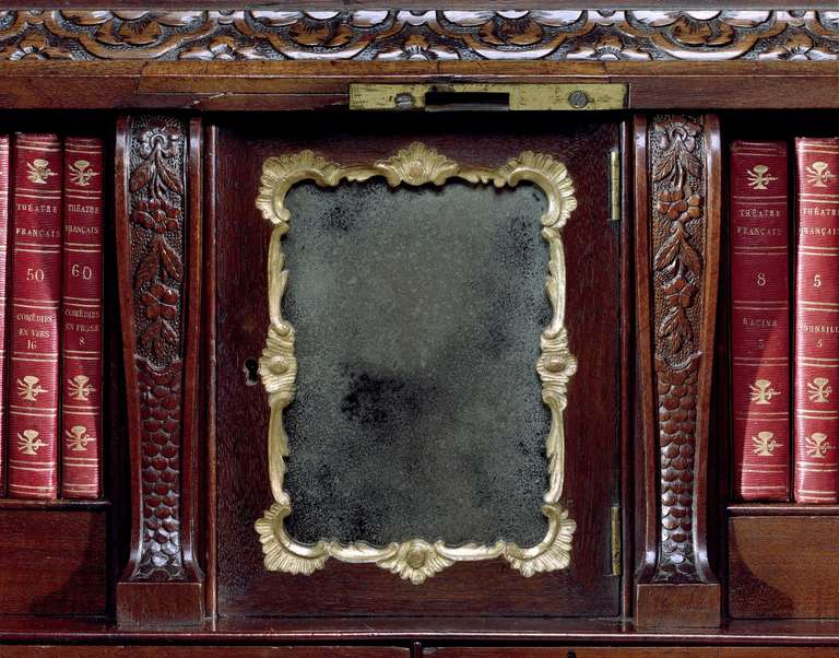 18th Century and Earlier A George III Mahogany Bureau Cabinet (4487801) For Sale