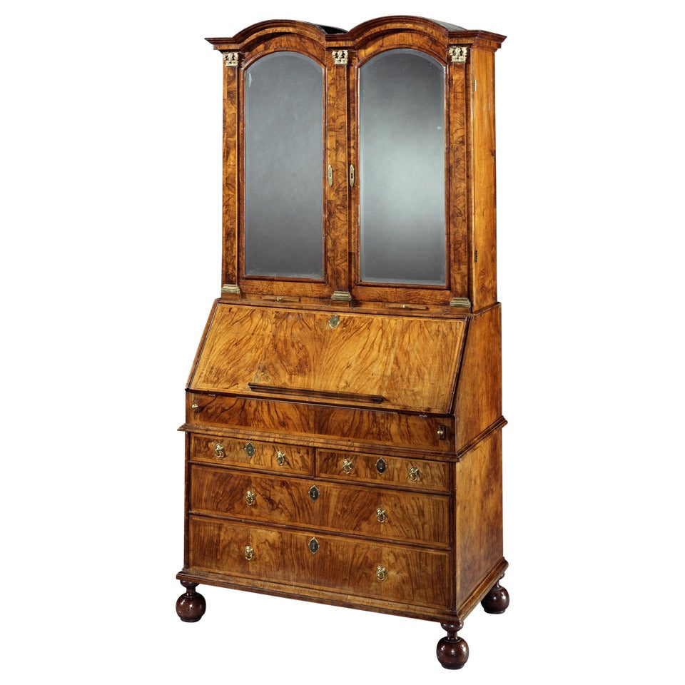 A George I Walnut Bureau Cabinet (4414911) For Sale