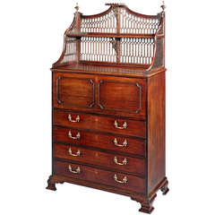 A George III Mahogany Secrétaire Cabinet (4404721) 3