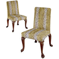 A Pair of George II Walnut Side Chairs (4490611) 1