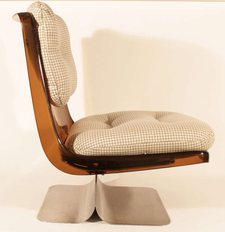 French 1970s Lounge Chair by Grosfillex