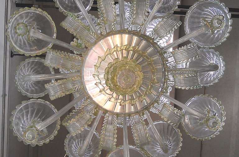 Monumental Murano Chandelier In Excellent Condition For Sale In Fossano, IT