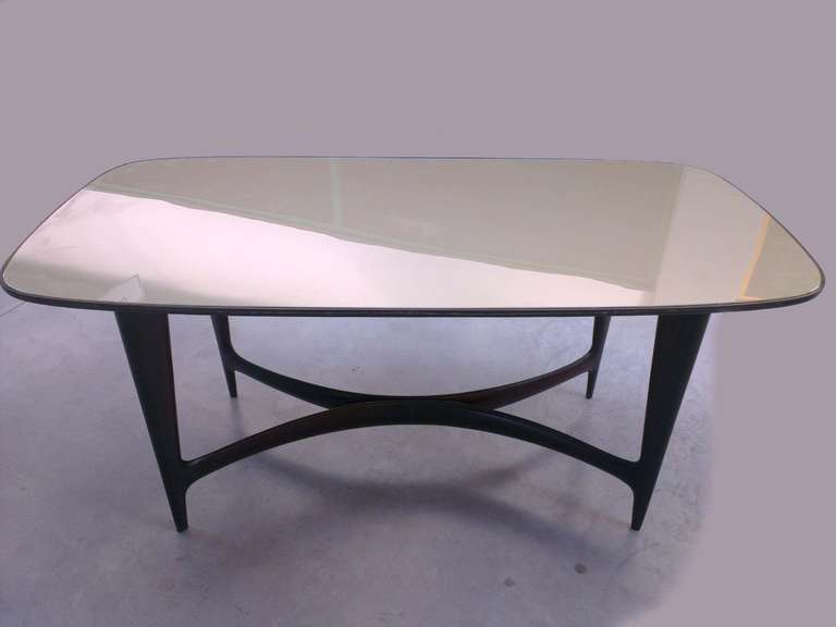 beautiful mahogany oval  table  1950 2