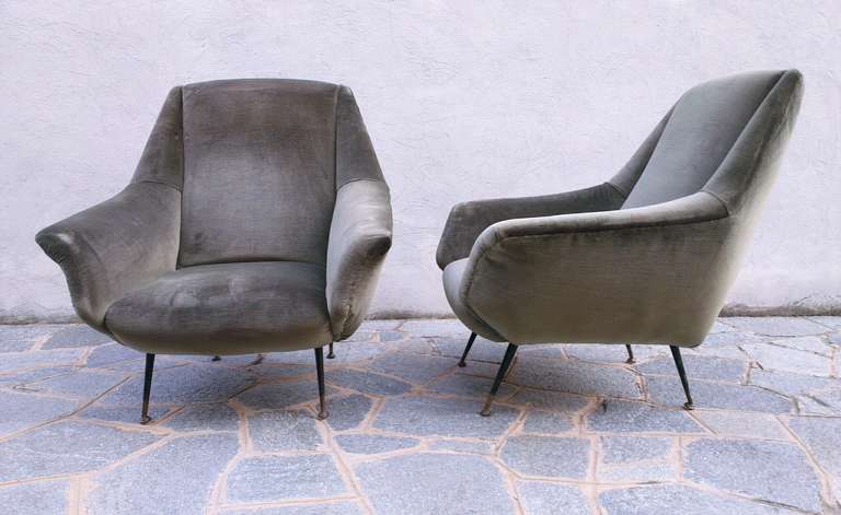 Pair of big 1950s armchairs 5