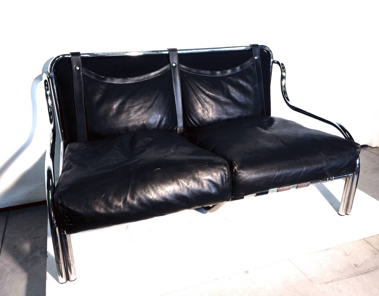 Mid-20th Century Exceptional Armchairs and Sofa by Gae Aulenti