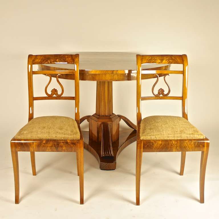 Early 19th Century Biedermeier Table with Four Side Chairs, Newly Upholstered 1