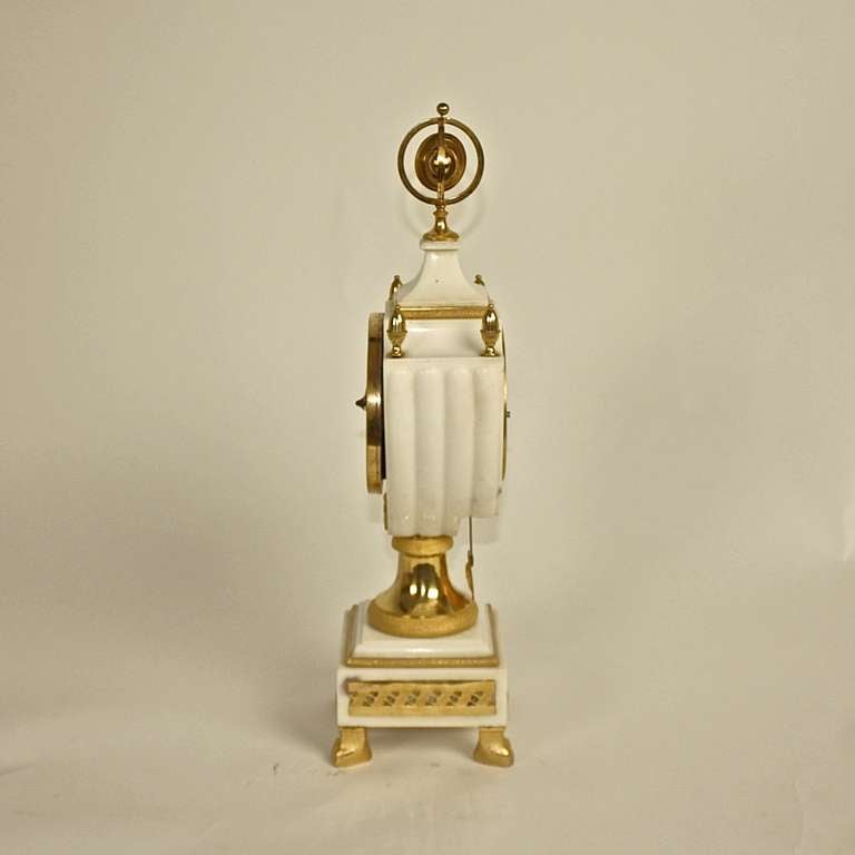 18th Century and Earlier Fine Louis XVI Gilt-Bronze and White Marble Mantel clock