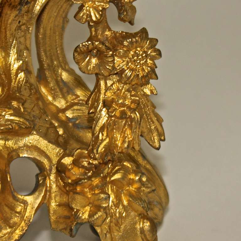 Rococo Style Ormolu Mantel Clock In Excellent Condition In Berlin, DE