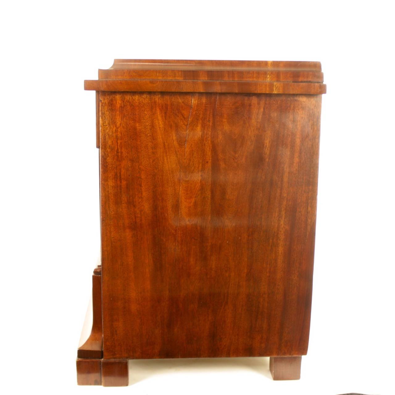 German Early 19th Century Biedermeier Mahogany Commode, Berlin, circa 1820