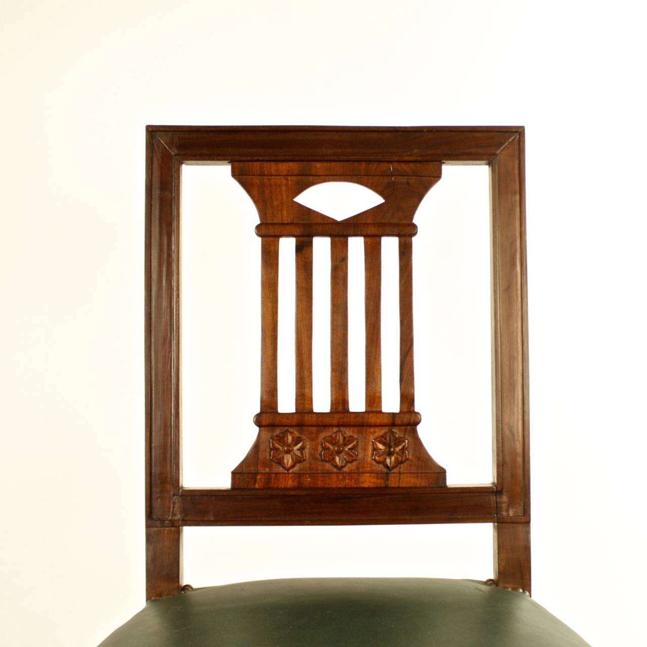 French Pair of Early 19th Century Directoire Chairs, in the manner of Bellange Frères For Sale