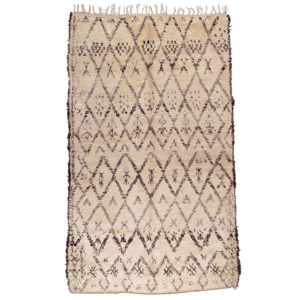 Big berber carpets handmade in Morocco | Around 2,5 x 1,5m Big berber carpets handmade in Morocco | Around 2,5 x 1,5m