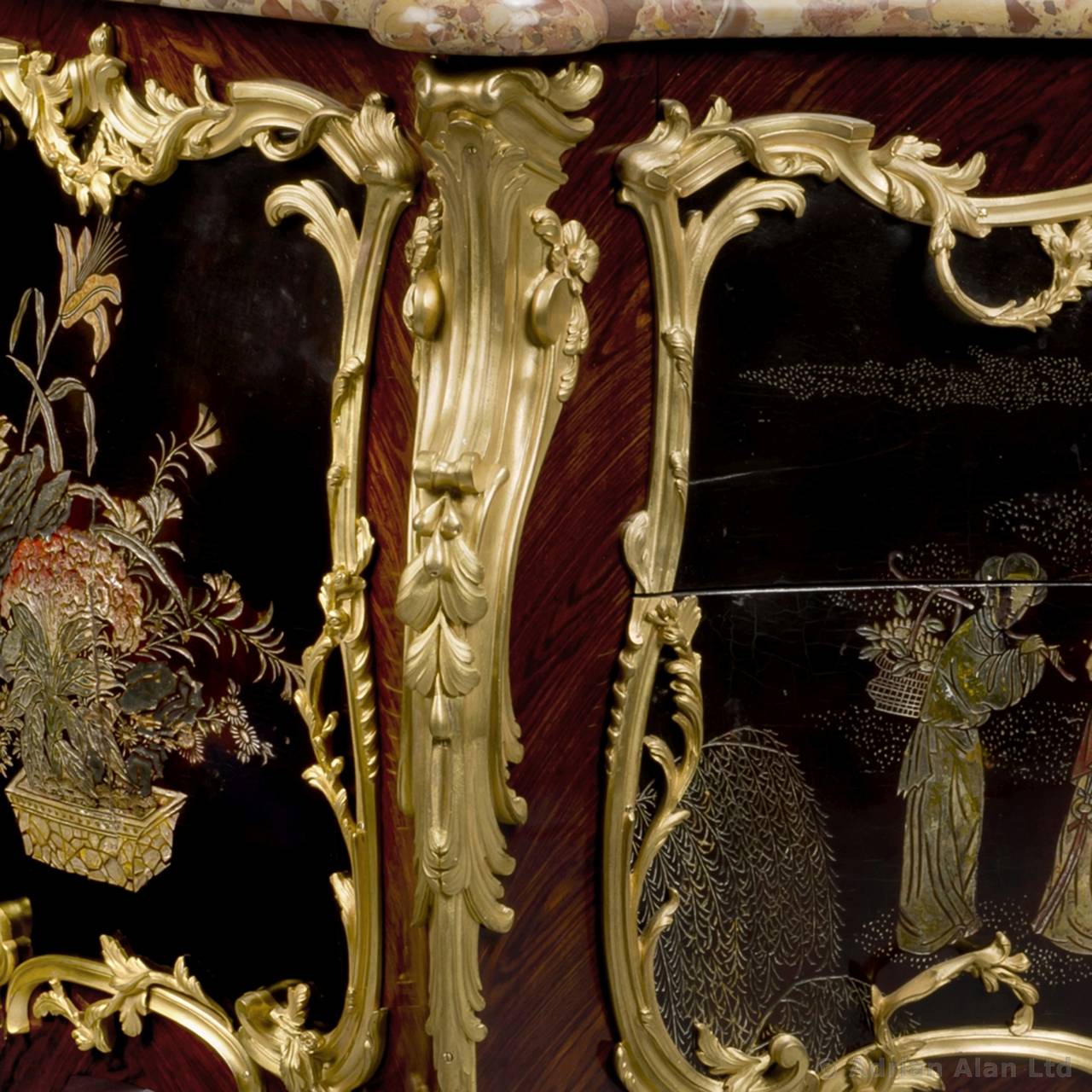 Coromandel Lacquer Commode by Sormani. French, circa 1880. For Sale at