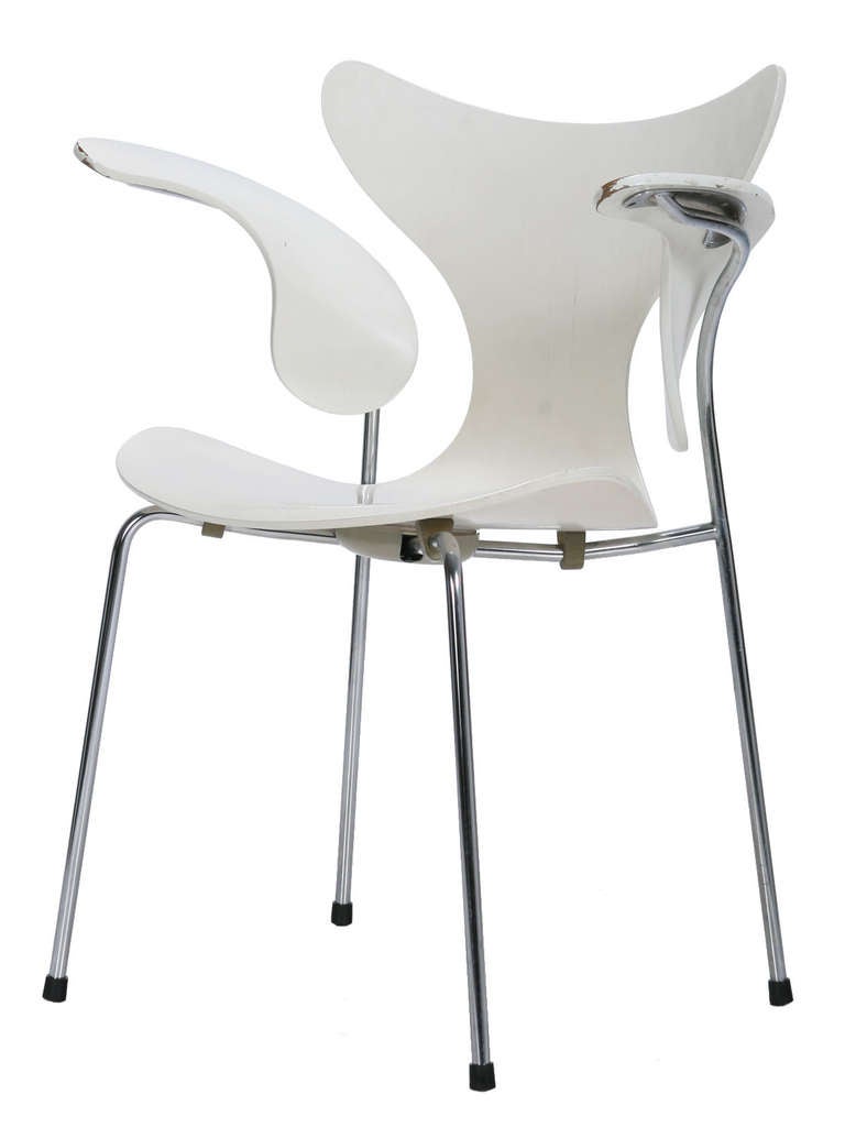 8 armchairs by Arne Jacobsen