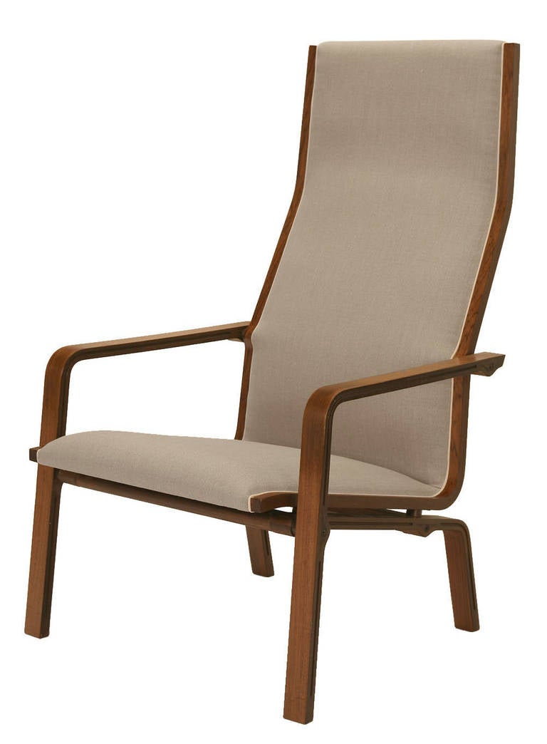 Chair and table from St. Catherine's College