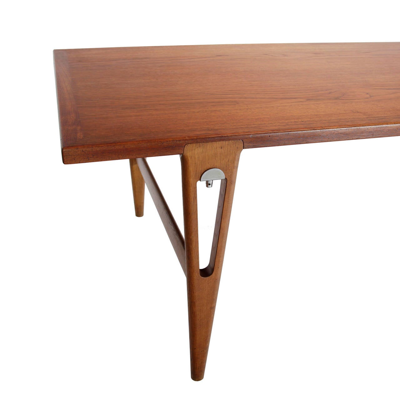 20th Century Table by Hans Wegner For Sale