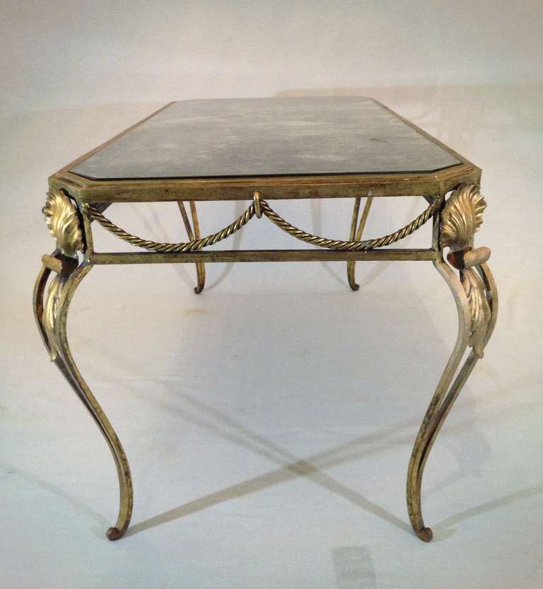 French Art Deco Couch Table with Mirrored Glass Top In Good Condition In Bavaria, Munich, DE