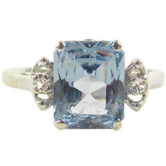 Antique Art Deco Aquamarine and Diamond White Gold Ring, circa 1930