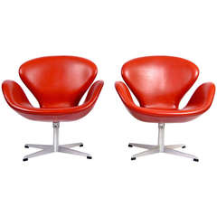 Pair of Arne Jacobsen Swan Lounge Chairs