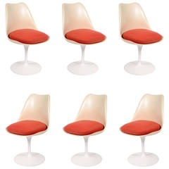 Saarinen Set of Six Tulip Chairs