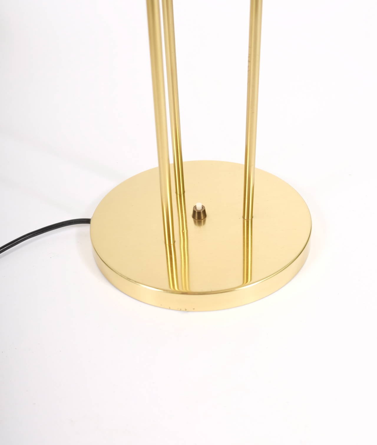 Poul Henningsen PH5 Table Lamp In Excellent Condition In Copenhagen, DK