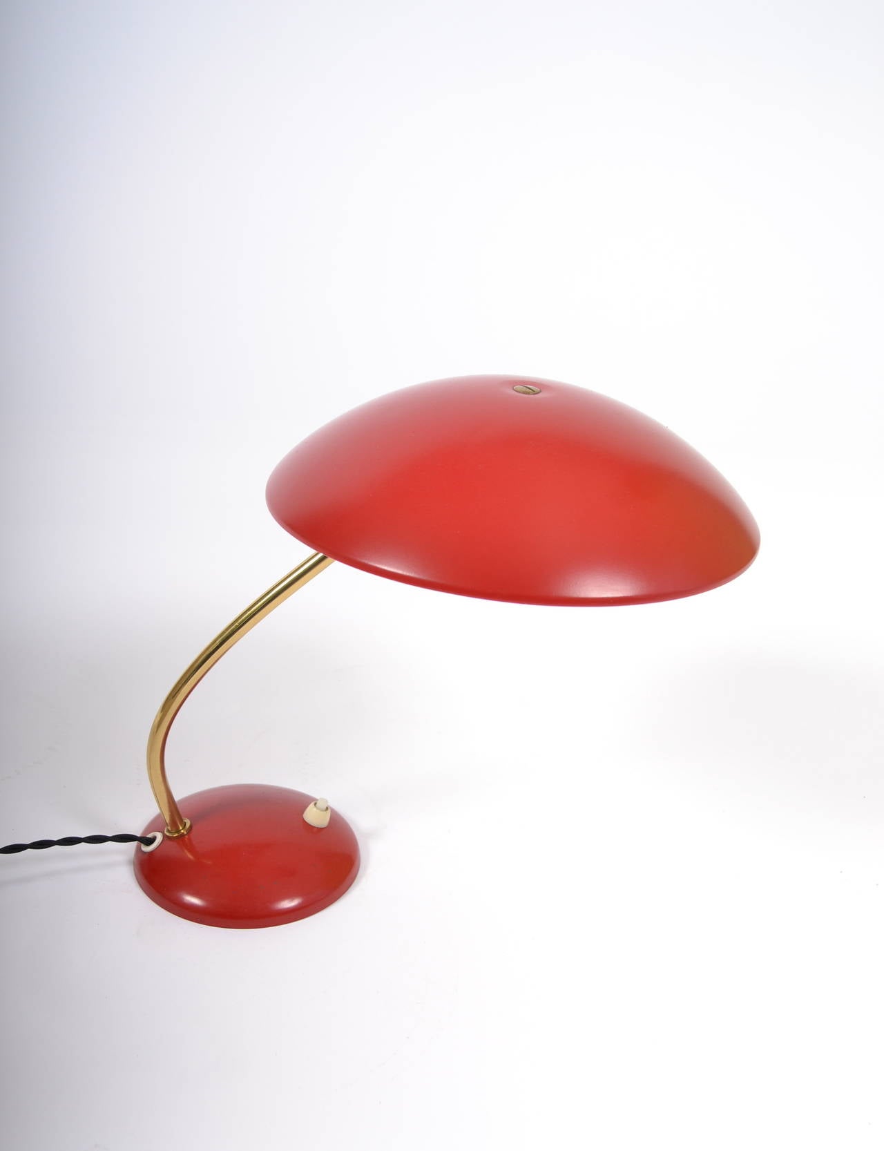 Charistian Dell Table lamp

original laquer
rewired

base Ø14 cm
head 25 cm
height 25 cm
