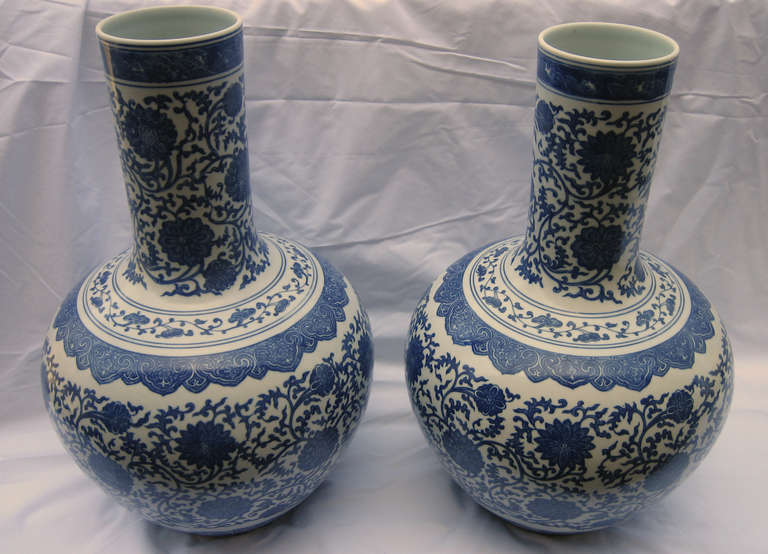 Pair of Japanese Ginger Jar Gourd Vases For Sale 2
