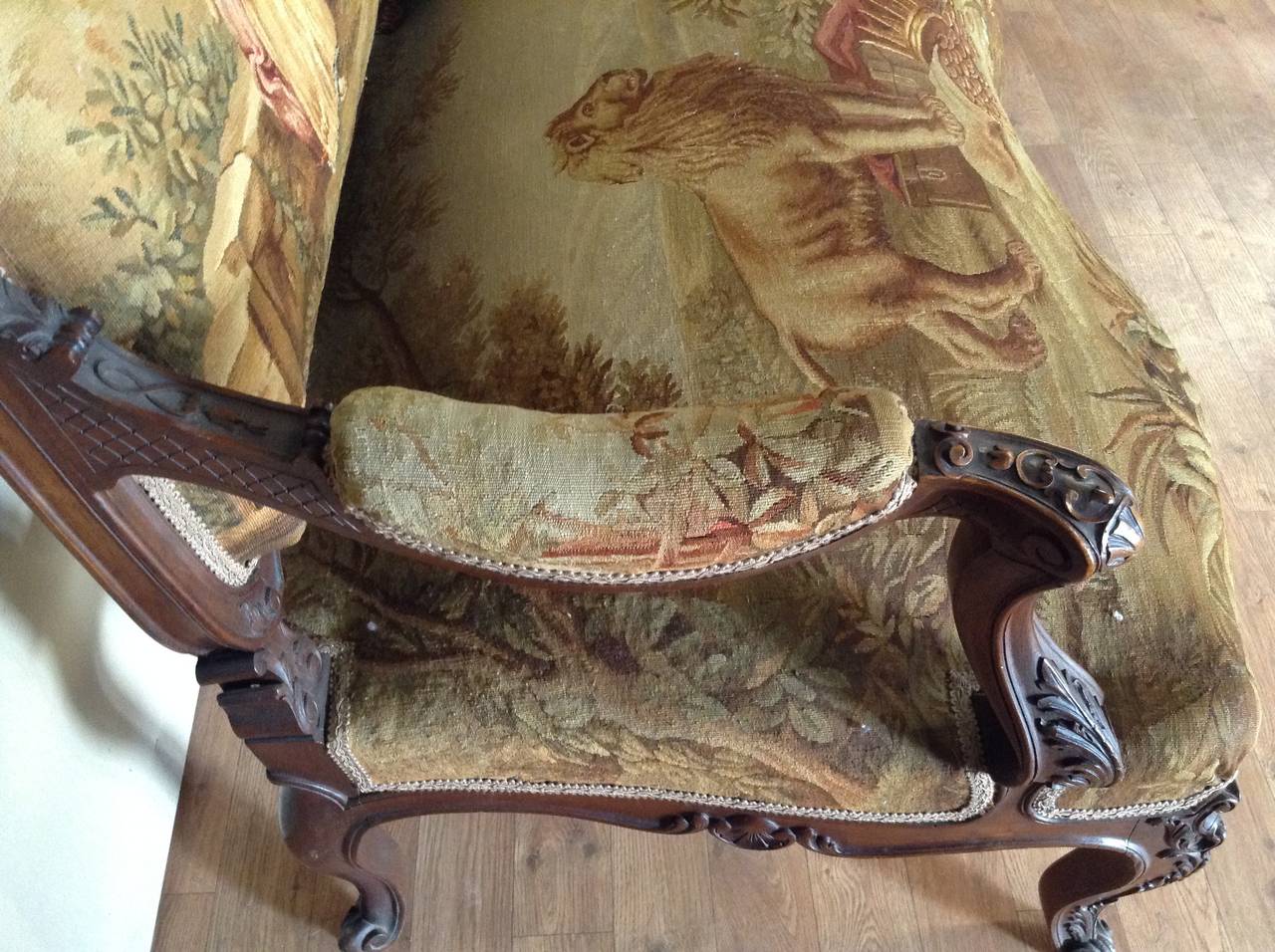 French Napoleon III 9 piece Salon suite For Sale 1