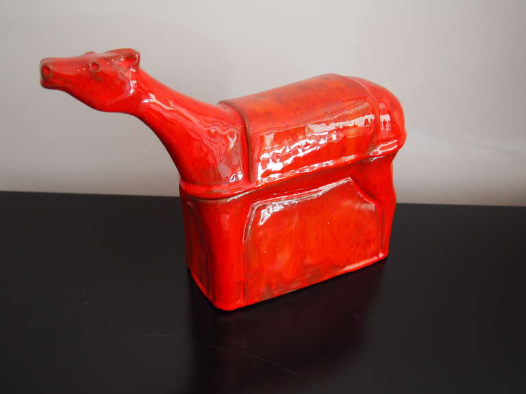 Red enameled ceramic horse shape box signed by french ceramicists Robert et Jean Cloutier (Cloutier Brother's) 1960's
