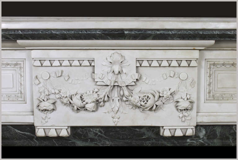 Neoclassical Antique Adam Style Fireplace Chimneypiece in Statuary Carrara Marble from the 19th Century For Sale
