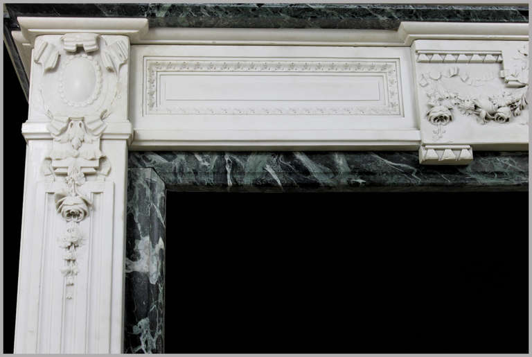 Antique Adam Style Fireplace Chimneypiece in Statuary Carrara Marble from the 19th Century For Sale 5