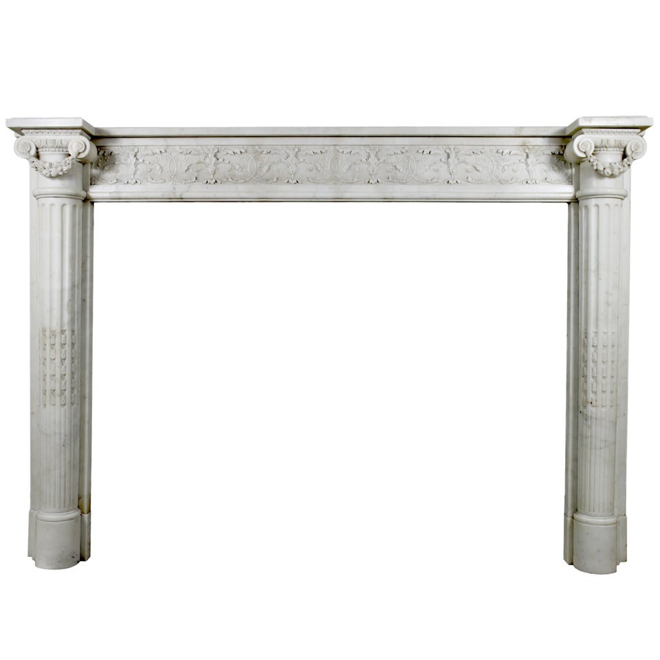 Antique Neoclassical Fireplace in an Extremely Fine Carrara Statuary Marble, Napoleon III Period For Sale